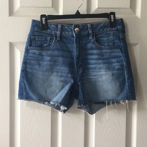 American Eagle Hi-Rise denim short